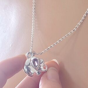 Avon Elephant Necklace